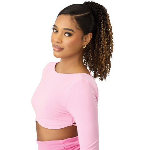 Pretty Quick By Outre Drawstring Ponytail - YANKI CURL 14" Pretty Quick By Outre Drawstring Ponytail - YANKI CURL 14"