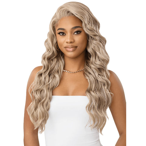 Perfect Hairline Glueless 13x6 HD Lace Front Wig - PH 5 - By Outre Perfect Hairline Glueless 13x6 HD Lace Front Wig - PH 5 - By Outre