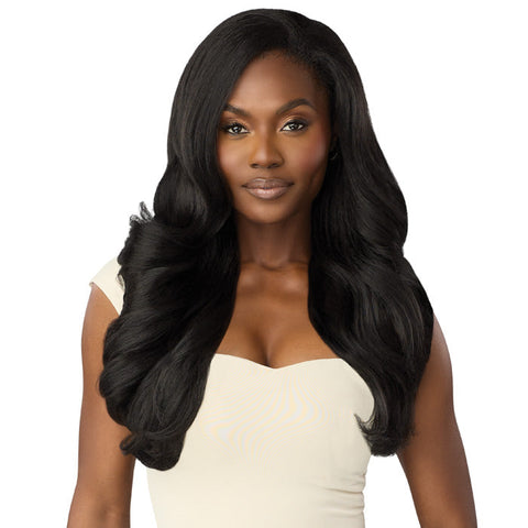 Outre Quick Weave Half Wig - DOMINICAN BLOWOUT WAVES Outre Quick Weave Half Wig - DOMINICAN BLOWOUT WAVES