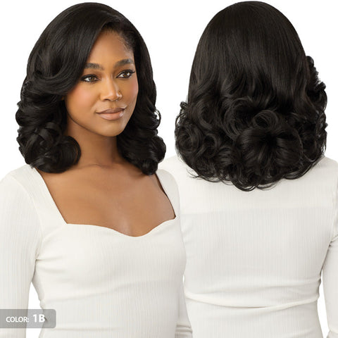 Outre Quick Weave Half Wig - MAHIKA Outre Quick Weave Half Wig - MAHIKA