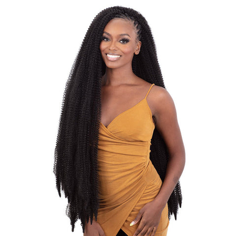 Freetress Crochet Braid - 3X PRE-FLUFFED POPPIN TWIST 28" Freetress Crochet Braid - 3X PRE-FLUFFED POPPIN TWIST 28"