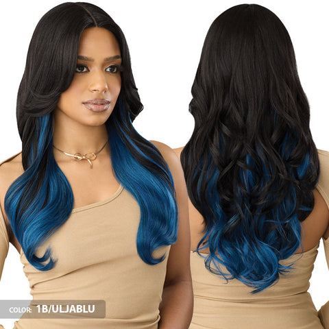 Outre Glueless HD Lace Front Wig - AVONDALE